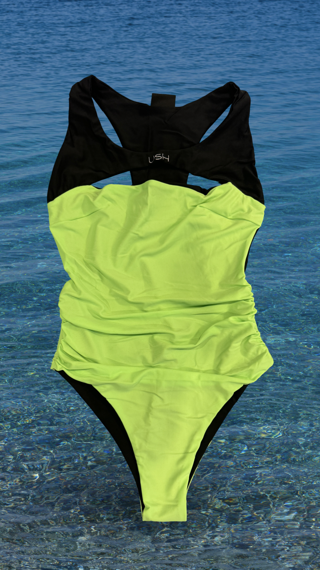 水着・ラッシュガード Nala Back open swim wear 水着・ラッシュガード Nala Back open swim wear 水着・ラッシュ